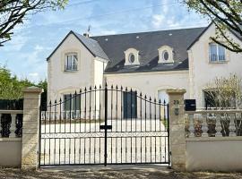 Cozy Home In Blois With Wifi, ξενοδοχείο στο Μπλουά