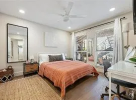 Keep Austin Cozy - Central Retreat