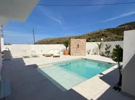 Los Chopos, Tranquil Rural Paradise with Private Pool & Outdoor kitchen