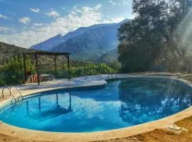 ARES Ecoresort
