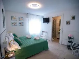 CASA LILLY camere matrimoniali con bagno privato