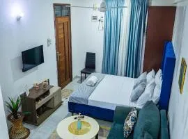 Affordable Modern Studio with WiFi Netflix In Bamburi Mtambo Near Beach & Town