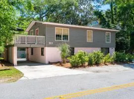 Pet Friendly Folly Vacation Three Bedroom Cottage 317 East