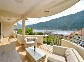 SEA VIEW apartment, Dobrota, Kotor