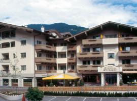 Apart Hotel Garni Strasser, hótel í Zell am Ziller