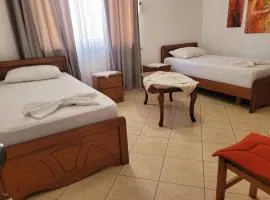 Geri Apartment