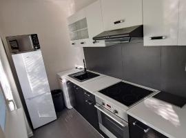 One-room apartment-around Bojnice, hotel v Prievidze