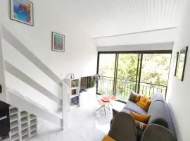 Studio with balcony - sea view