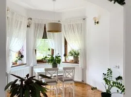 Central Family House With Self Check-in