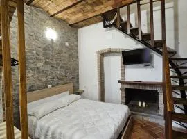 Romantic House-Il Rifugio del Lago fronte lago