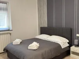 Serravalle Shop&Stay