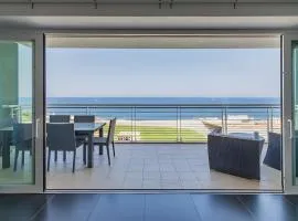 Luxury Coastal Apartment with Panoramic Views S9