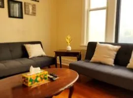 Cozy 1 Bed by the Lake park