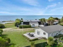 WaveSong Cottage - Your Escape by the Sea