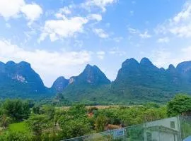 Yangshuo Lakeside Inn