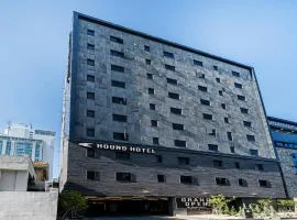Busan Hound Hotel Daeyeon