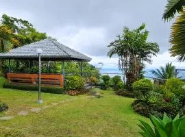 Tagaytay Overlooking Taal. Free Parking Fast Wi-Fi