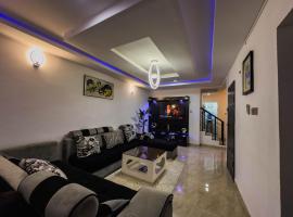 2 Bedroom Apartment Lekki, hótel í Lekki