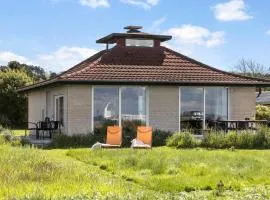 Cozy Home In Knebel With Wifi