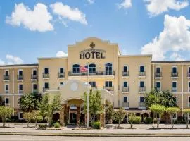 Evangeline Downs Hotel, an Ascend Collection Hotel