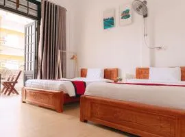 Velvet Rose Hotel