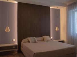 Blue Apartment - Verona&Lake, hotel in Bussolengo