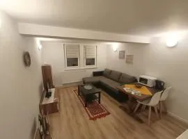 ZeitWinkelHaus-First floor apartment with garden