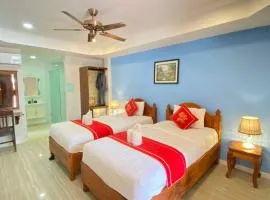 Luang Prabang Golden Lotus Villa River View