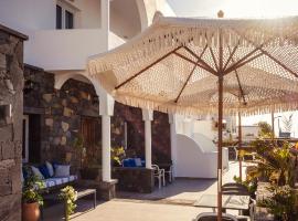 Cyclades Hotel, hotel v destinaci Karterados