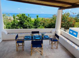 Casa Mandarino - central, see view and silence, hotel em Stromboli