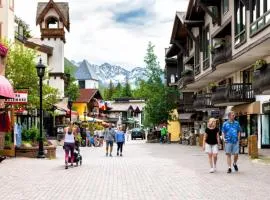 5 Bedroom In The Heart Of Vail Village