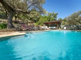 Charme provençal Les amandiers piscine et animaux