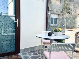 SE119 - Senigallia, nuovo bilocale con corte، فندق في Roncitelli