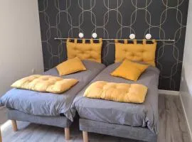 La maison d'à côté Chambre 1