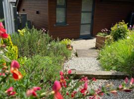Cedar Lodge, hotel v destinaci Torpoint