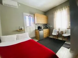 The Central Retreat 4