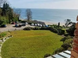 Studio les pieds dans l'eau