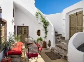 Santorini Vista Legacy Retreat - Live the history, wake to the view