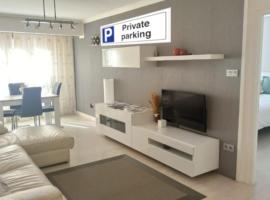 Ohana, Apartamento-PARKING PRIVADO GRATIS-CENTRICO-WIFI-ASCENSOR-SIN CUESTAS-82m2, hotel a Bermeo