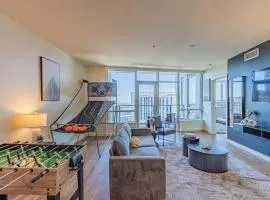 Cozy HighRise 23th Flr,Gym,Parking,Pool,W-D,Golf