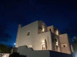 Dauti Gold Suites