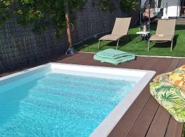 Casa do Baco - Private Pool, hotel v mestu Quarteira