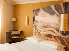 Charming Hotel dei Chiostri: Follina'da bir otel