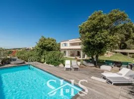 Villa Elena - Oasi di Charme con piscina