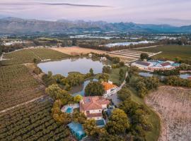 Dawn Mountains Farm, hotel v destinaci Simondium