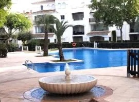 Ground floor family apartment, Close to Town and pool