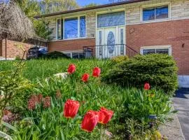 Bright & Modern 1 bedroom unit!