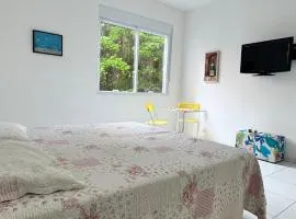 Studio 315 Pitangueiras - na quadra da praia