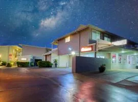 Route 66 Motor Inn