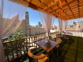 NAZIRA Boutique Hotel & Terrace